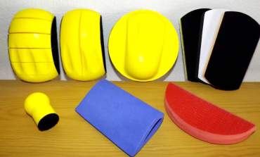 Cofanetto di cunei per carteggiare