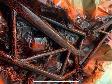 Vernice ad effetto screpolato - LAVA CRACKS