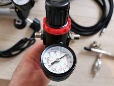 Regolatore e filtra dell'aria 