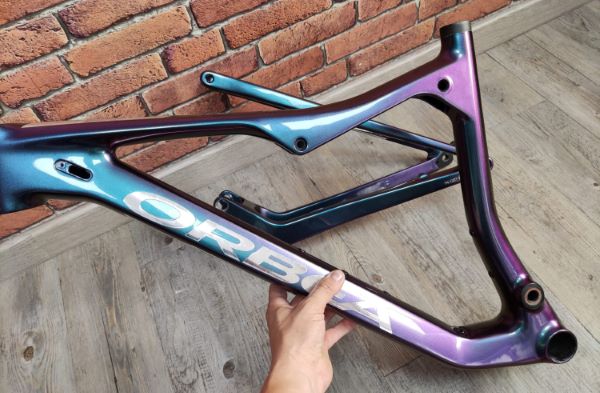 How to paint a bike ?